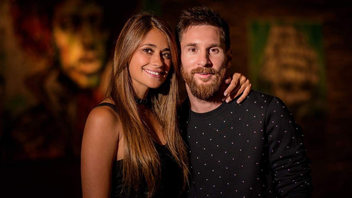 Antonela Roccuzzo y Lionel Messi. Fuente: (Instagram)