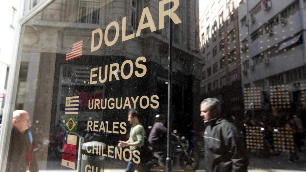 Dólar. Fuente: (Twitter)