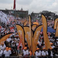“20 compañeros por delegación”: Integrantes del SNTE recibieron indicaciones para acudir al informe