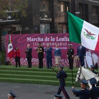 AMLO y Norma Piña se vuelven a encontrar; solo un breve saludo en la Marcha de la Lealtad
