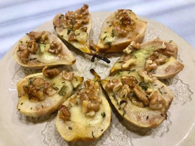 Peras al horno rellenas: una receta gourmet muy fácil y para quedar como un verdadero chef