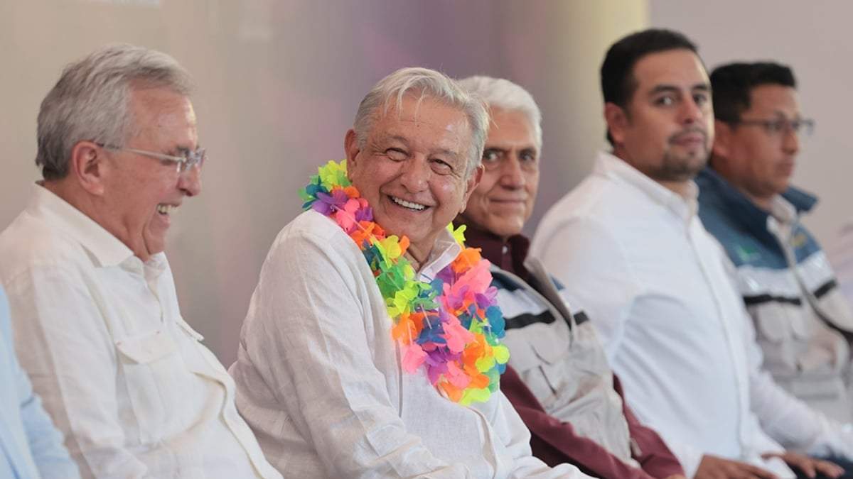 El gobernador Rubén Rocha y el presidente Andrés Manuel López Obrador