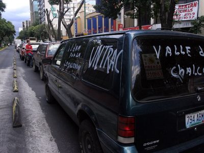 Publican decreto para la regularización de autos chocolate; iniciará en siete estados