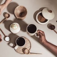 Con solo un poco de café, prepará este ritual casero para atraer la abundancia y un mejor trabajo