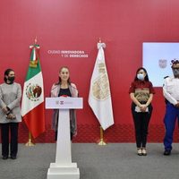 Gobierno de la CDMX busca regular a las ambulancias “patito”