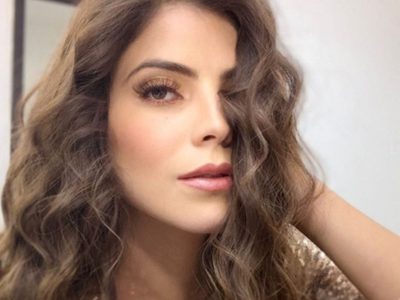 ¡Bikini peligrosa! Esmeralda Ugalde juega con fuego y puede quedar sin prenda alguna