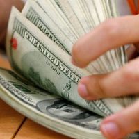 Inversionistas recortan sus inversiones en uno de los mayores retrocesos registrados