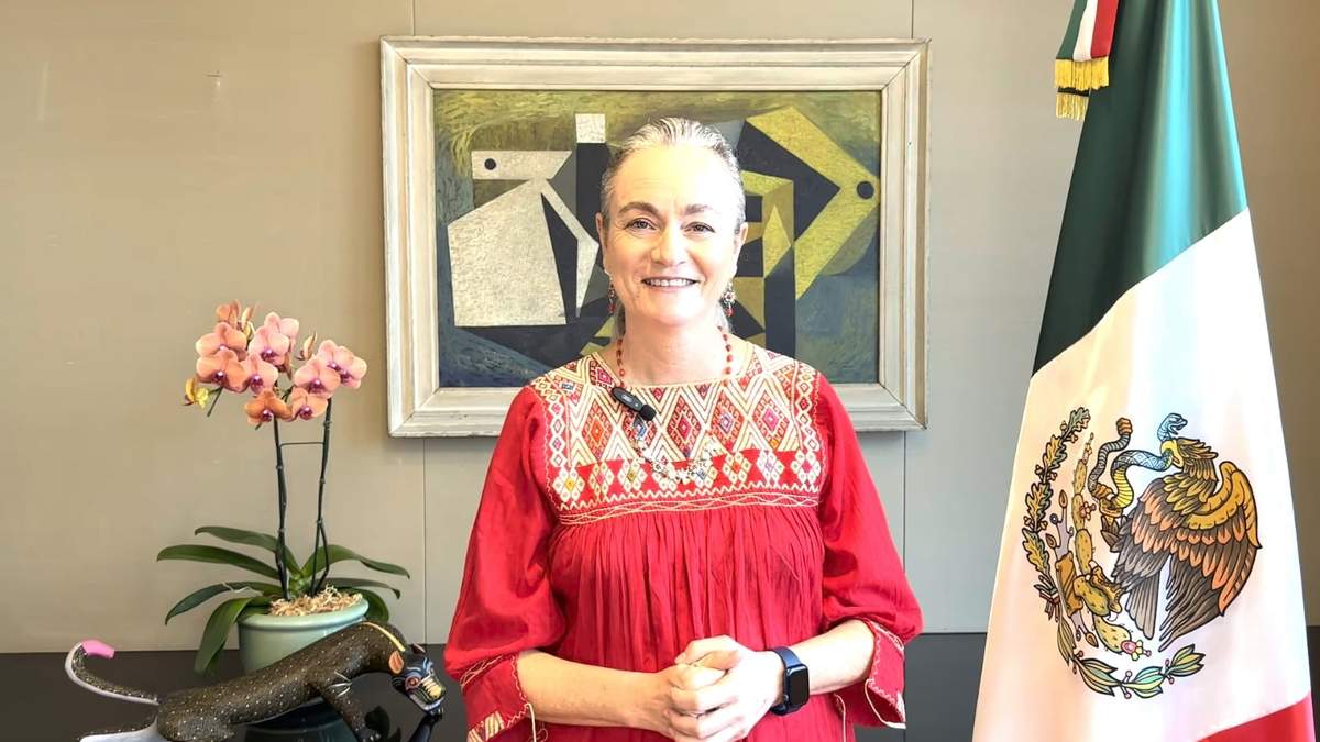 La embajadora de México en Tailandia, Liliana Ferrer Silva