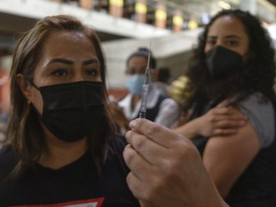 Dan fecha y sedes para la segunda dosis a personas de 40 a 49 años en seis alcaldías de la CDMX