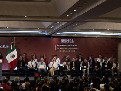 TEPJF avala que Morena vete declaraciones de militantes que “desacrediten” a correligionarios