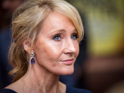 Cancelada para siempre: J. K. Rowling fue defenestrada en redes por su último libro