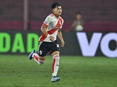 Vienen por la joya de River: los dos equipos de España que quieren a Ian Subiabre