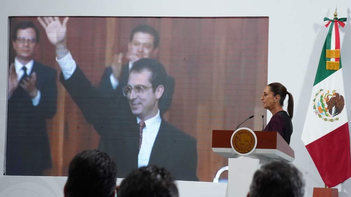 La transmisión del video en la conferencia matutina