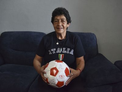 Esther Mora será investida en el Salón de la Fama del Futbol Internacional