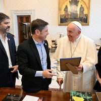 El papa Francisco recibió a Axel Kicillof en el Vaticano