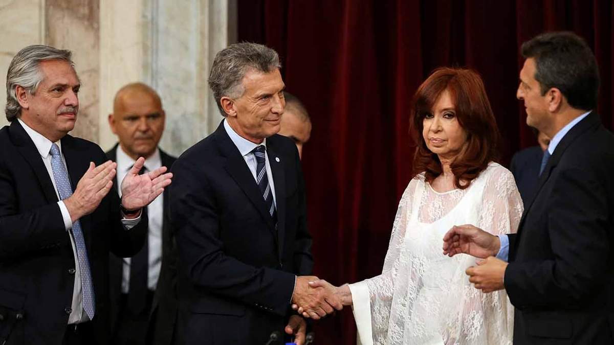 Mauricio Macri, Cristina Kirchner y Sergio Massa. Fuente: (Twitter)