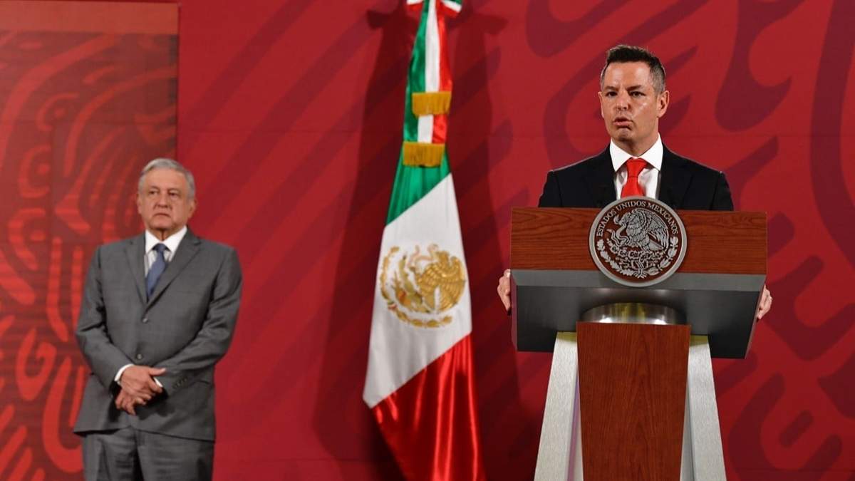 El presidente Andrés Manuel López Obrador y el gobernador de Oaxaca, Alejandro Murat