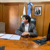 "Tenemos que empezar a dar esas discusiones en mediano y largo plazo"