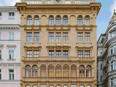 Louis Vuitton, primera empresa europea en alcanzar una valoración de 500 mil millones de dólares
