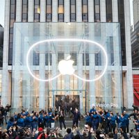 Apple recorta la producción de Vision Pro por las ventas bajas del dispositivo: experto