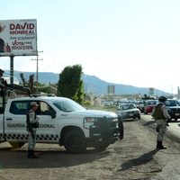 Zacatecas: 10 cuerpos son colgados en el puente de una carretera