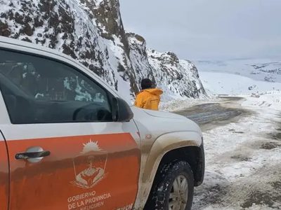 El Sindicato de Vialidad Provincial respondió a las críticas del jefe de bomberos de Villa Pehuenia