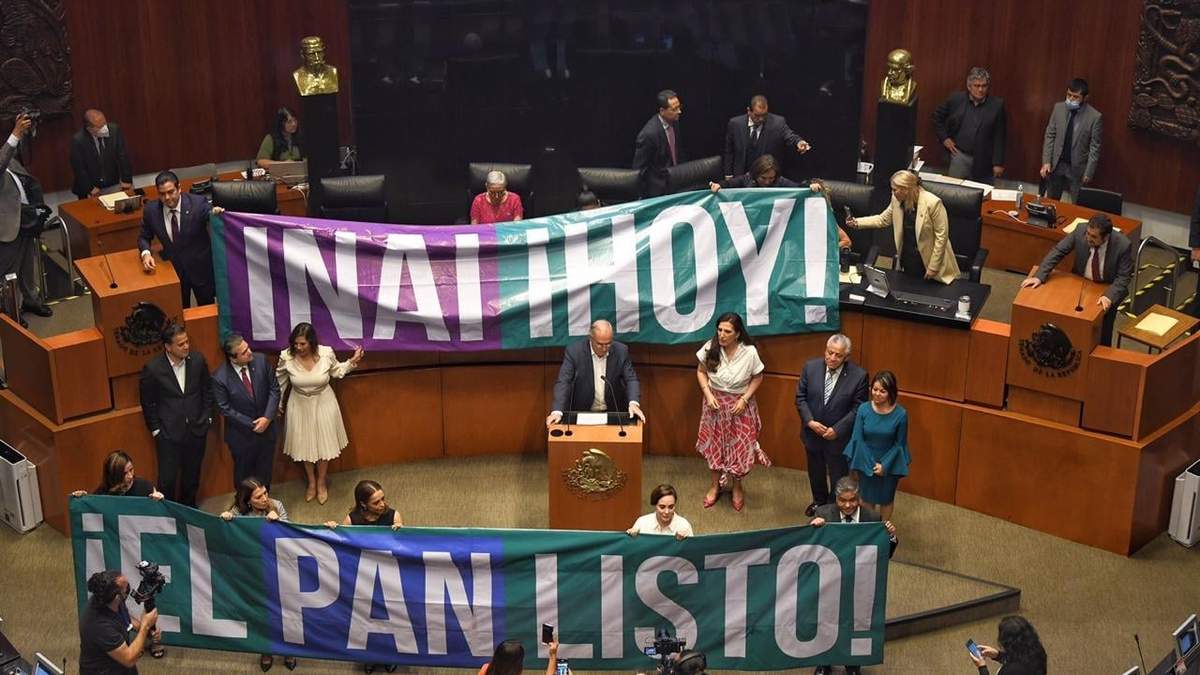 La toma de la tribuna del Senado