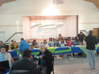 Unter aceptó la oferta salarial del 32 por ciento del gobierno de Río Negro