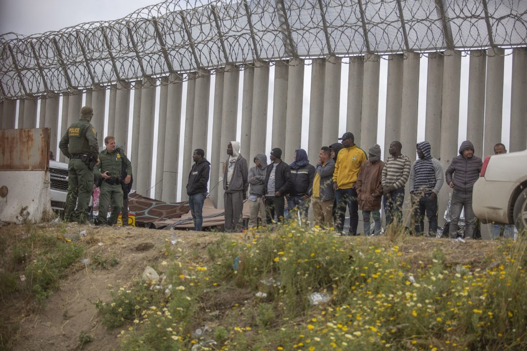 03_Migrantes Frontera-2_impreso