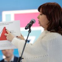 Según Cristina Kirchner, qué pasó con el salario durante los últimos 18 años