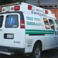 Exhiben anomalías en Cruz Verde de Guadalajara