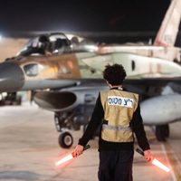 Ataque israelí deja cuatro muertos en instalaciones militares de Irán