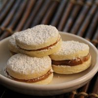 Alfajores exprés: sin gastar fortuna en el kiosco, mirá cómo preparar esta receta rendidora, rica y crujiente