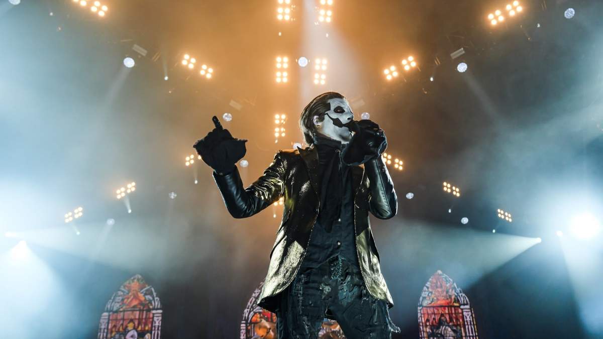 Ghost en el Palacio de los Deportes