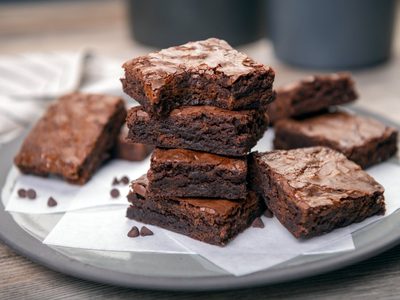 La receta del brownie más barato y simple: sin chocolate ni manteca