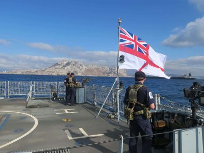 ¡Preocupación en Tierra del Fuego! Desembarcó en las Malvinas un buque militar británico