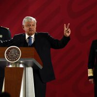 Sobre el EZLN 'no me van a cucar”, responde AMLO