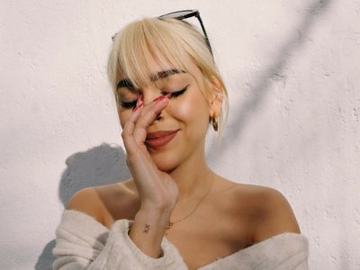 No dejó lugar a la imaginación: Danna Paola realizó una impactante promoción de su nuevo tema