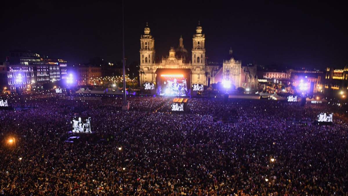 Los Fabulosos Cadillacs llenaron el Zócalo capitalino