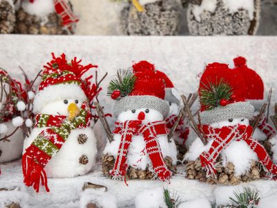 Con 1 copa y 1 esfera de telgopor: creá este hermoso muñeco de nieve para la llegada de la Navidad
