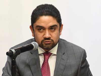 Aún con suspensión provisional, Edgar Tungüí debe presentarse ante la justicia: Sheinbaum