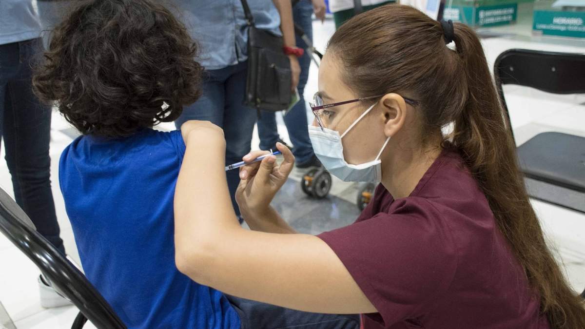 Vacunación a menores de edad