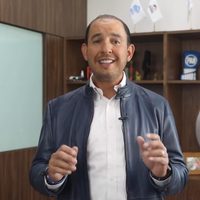 Marko Cortés pide a los padres de familia que desechen los libros de texto gratuitos