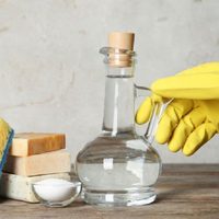5 usos del vinagre para limpiar tu hogar y que esté limpio y reluciente