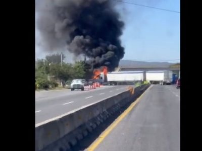 Confirman enfrentamientos y bloqueos carreteros en Ocotlán, Jalisco