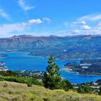 Febrero en Villa Pehuenia: lagos, cultura y calma en el corazón de la Patagonia