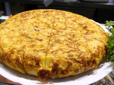 Una tradición española de la gastronomía: la tortilla de papas