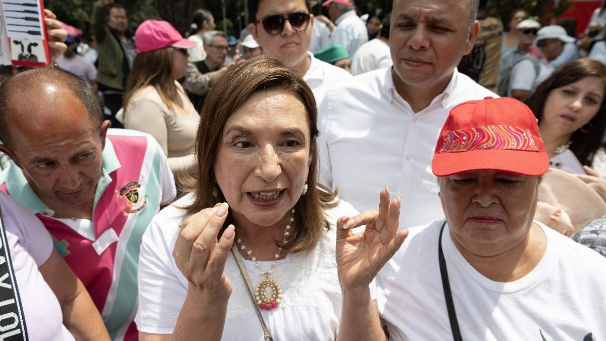Xóchitl Gálvez en la marcha de Alessandra Rojo