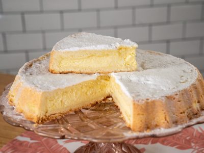 Torta de ricota sin azúcar y alta en proteínas: perfecta para comer algo dulce tras salir del gym y no sentir culpa