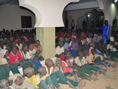 Regresan a Katsina los más de 300 niños secuestrados por Boko Haram